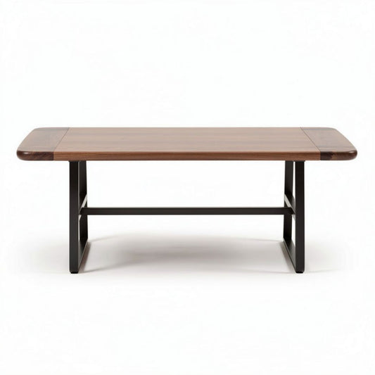 Houten salontafel met een metalen onderstel van 120 x 60 x 45cm